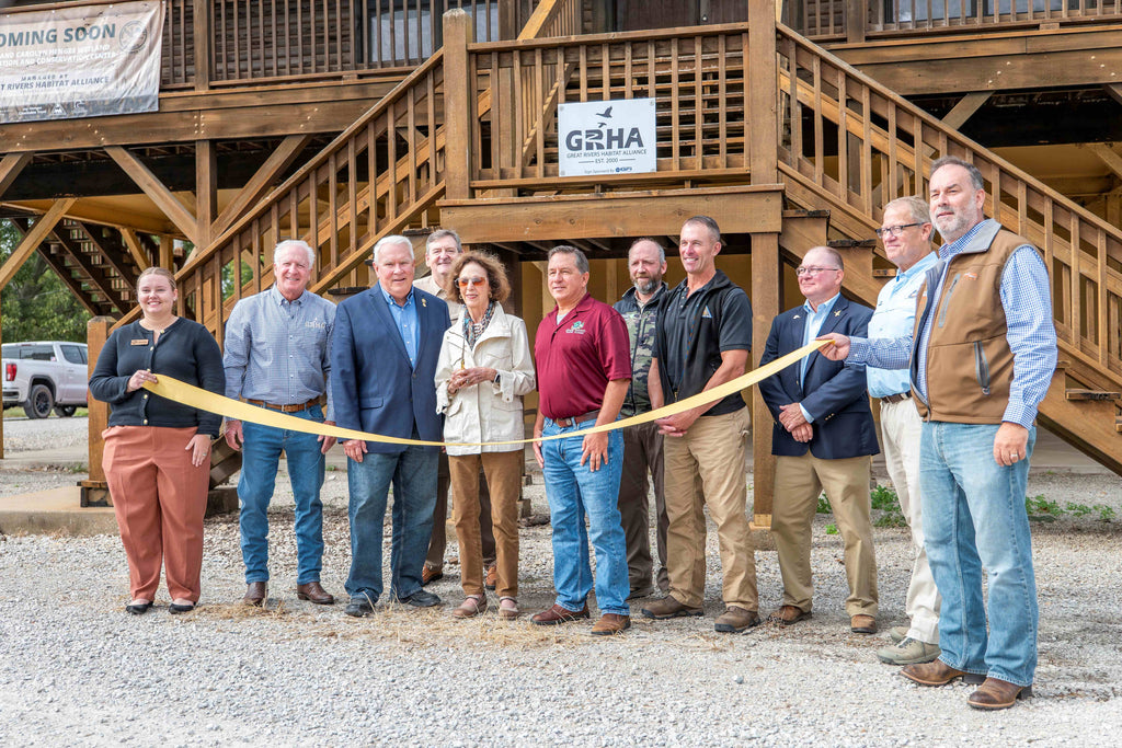 LARGE CROWD AT THE HENGES CENTER RIBBON CUTTING